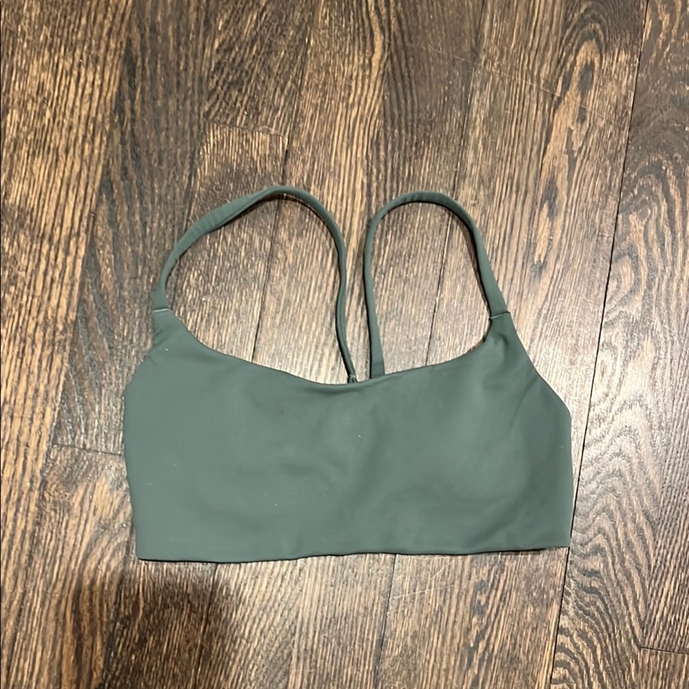 Lululemon Women's Green sports bra